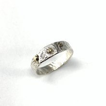 Load image into Gallery viewer, Reticulated Band with Gold Dots