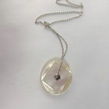 Load image into Gallery viewer, Circle Square Button Necklace