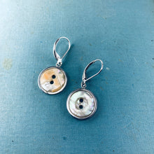 Load image into Gallery viewer, Goldlip Button Drop Earrings
