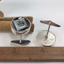 Load image into Gallery viewer, Circle Square Cufflinks
